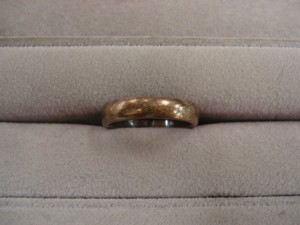 シルバーのリングを買取させていただきました！　☆　THE　GOLD新潟西店（新潟県新潟市西区） 新潟県新潟市にあるザ・ゴールド 新潟西店の画像2
